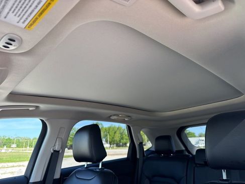 Used 2023 Ford Edge SEL w/ Convenience Package AWD/4WD image 27