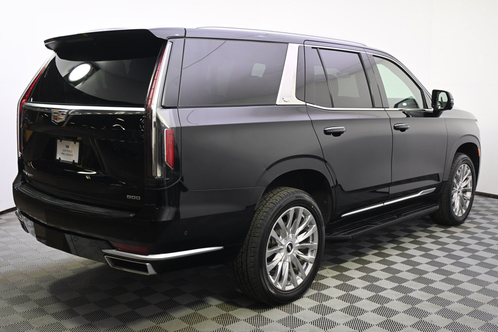 Used 2023 Cadillac Escalade Premium Luxury AWD/4WD image 7