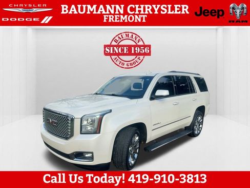 Used 2015 GMC Yukon Denali w/ Premium Package AWD/4WD image 10