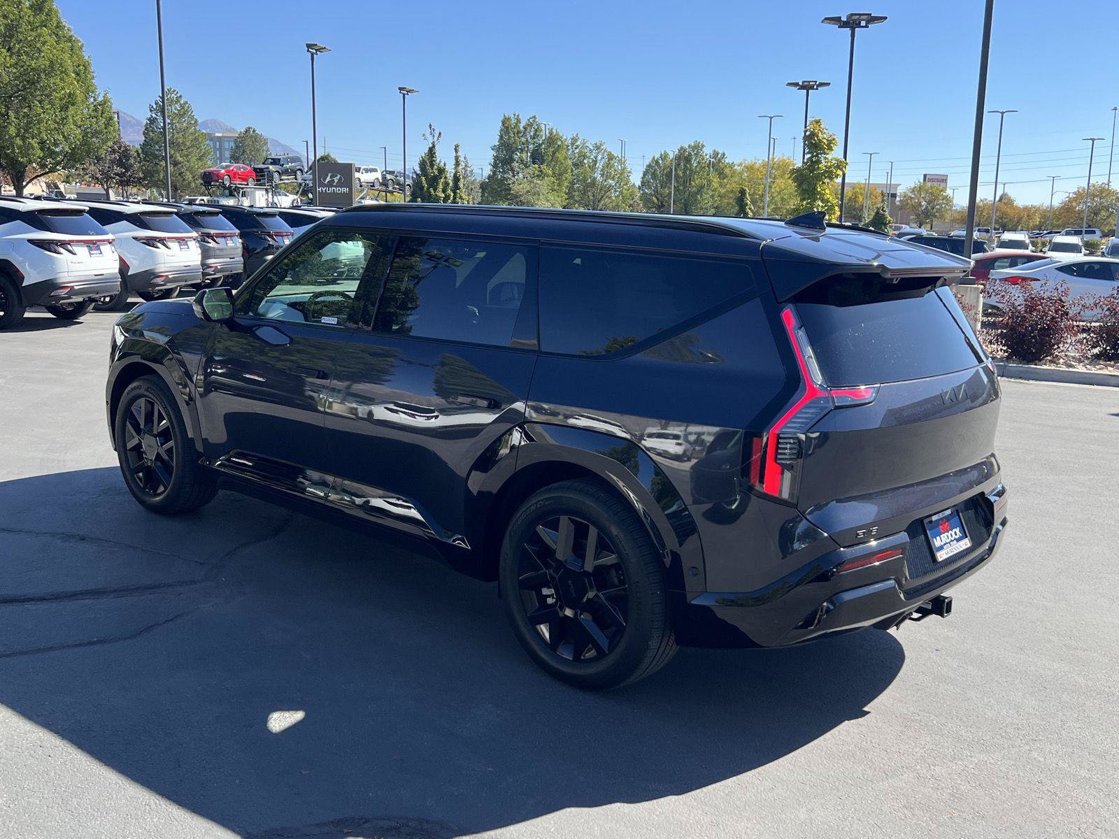Used 2026 Kia EV9 Land w/ Nightfall Edition Package AWD/4WD image 18