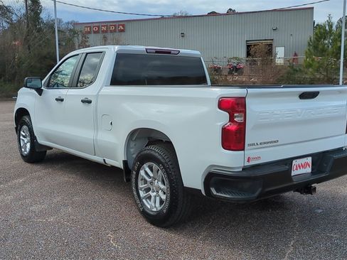 Used 2024 Chevrolet Silverado 1500 W/T w/ WT Value Package image 7