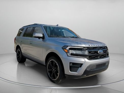 Certified 2023 Ford Expedition Limited image 35