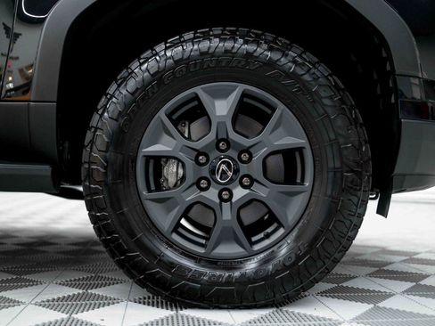 Used 2025 Lexus GX 550 AWD/4WD image 31