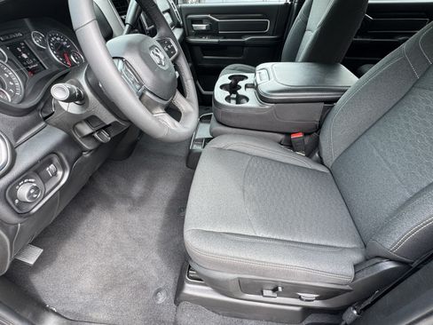Used 2026 RAM 2500 Big Horn AWD/4WD image 9