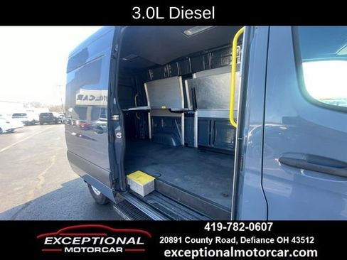 Used 2019 Mercedes-Benz Sprinter 144 image 9