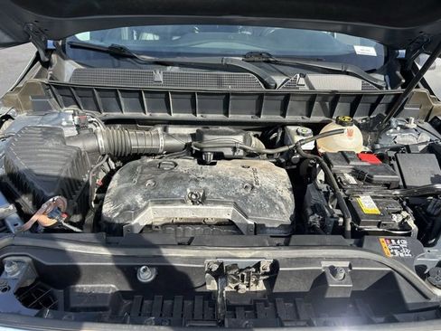 Used 2019 GMC Acadia SLT image 11