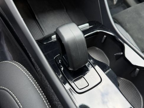 Certified 2023 Volvo C40 P8 Recharge Ultimate AWD/4WD image 25