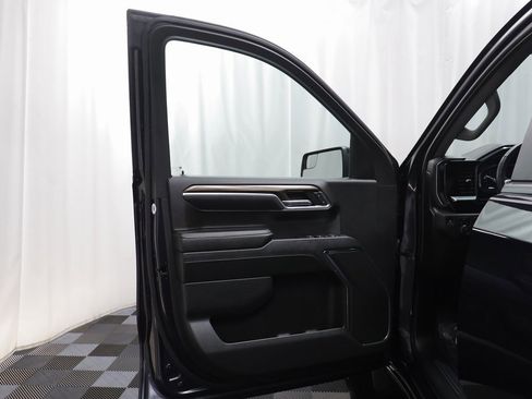 Used 2024 Chevrolet Silverado 1500 RST w/ Protection Package image 5