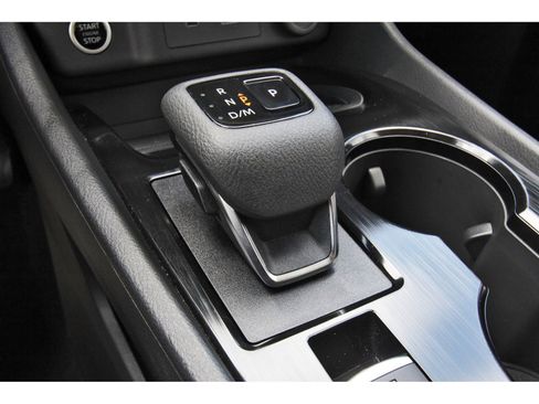 Used 2023 Nissan Rogue SV w/ SV Premium B Package image 26