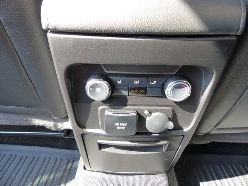 Used 2019 Ford Flex SEL w/ Equipment Group 202A FWD image 40