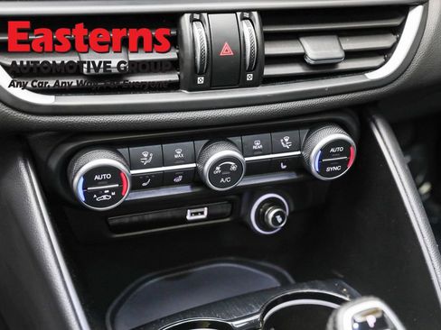 Used 2023 Alfa Romeo Giulia Sprint image 20