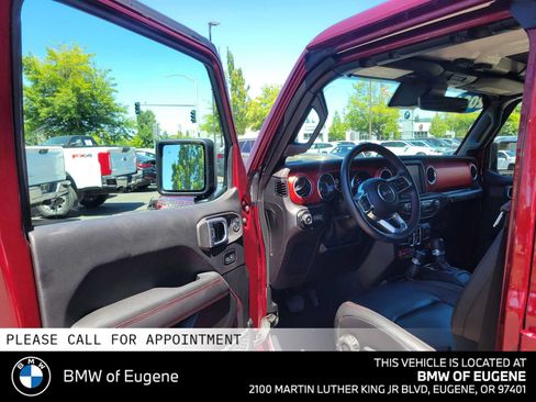 Used 2021 Jeep Wrangler Unlimited Rubicon AWD/4WD image 21
