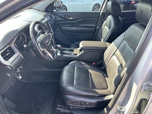 Used 2017 GMC Acadia SLT FWD image 28