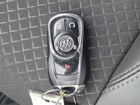 Used 2022 Buick Encore Preferred w/ Safety Package AWD/4WD image 34