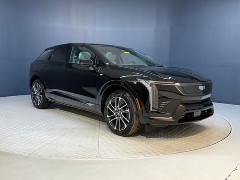 New 2026 Cadillac Optiq Sport 1 AWD/4WD image 6