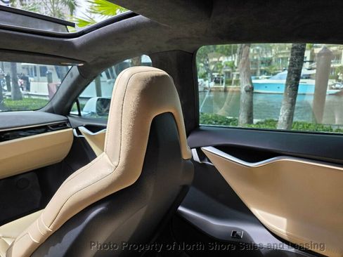Used 2015 Tesla Model S 70 image 49
