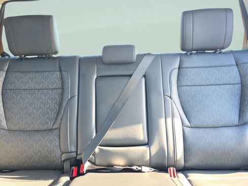 Used 2023 Toyota Tundra Limited image 9