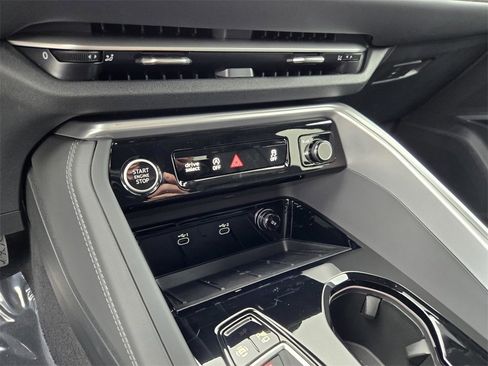 New 2025 Audi Q5 Premium Plus image 23