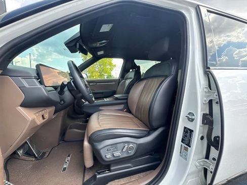 Used 2024 Kia EV9 GT-Line AWD/4WD image 9