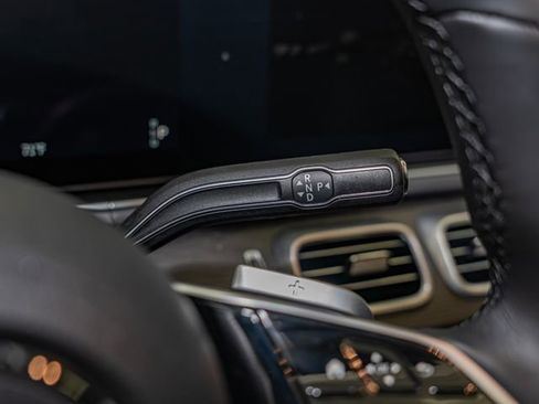 Used 2026 Mercedes-Benz GLE 450 4MATIC image 17