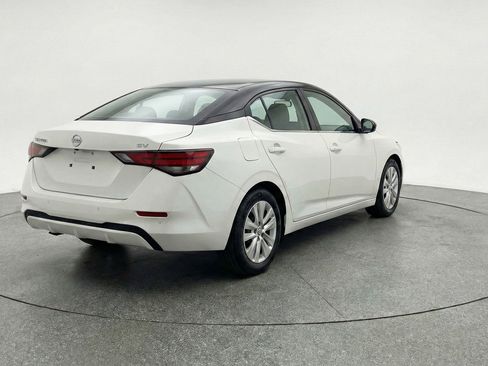 Used 2025 Nissan Sentra S FWD image 9