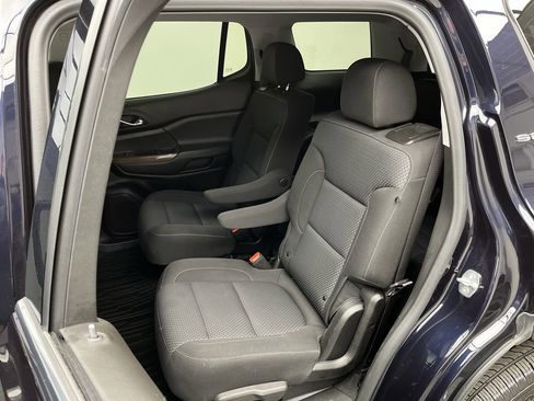 Certified 2022 GMC Acadia SLE AWD/4WD image 9