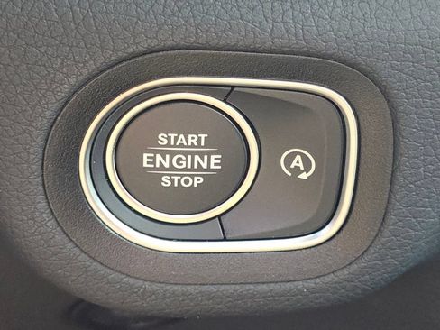 Used 2026 Mercedes-Benz GLE 350 4MATIC image 40