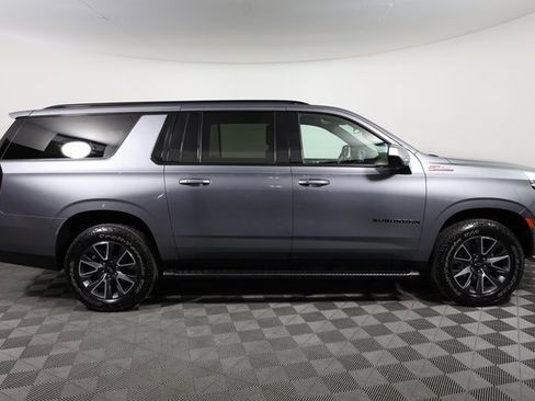 Used 2021 Chevrolet Suburban Z71 image 4