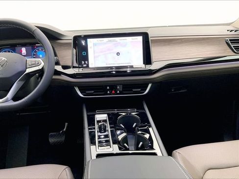 New 2026 Volkswagen Atlas SEL AWD/4WD image 7
