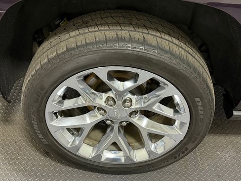 Used 2018 Cadillac Escalade ESV Platinum image 19