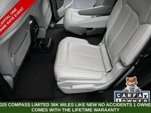 Used 2023 Jeep Grand Cherokee L Overland AWD/4WD image 16