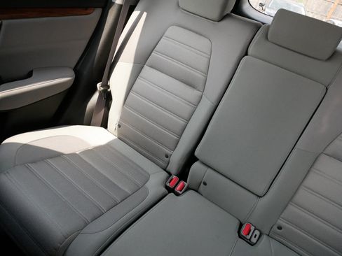 Used 2021 Honda CR-V EX image 12