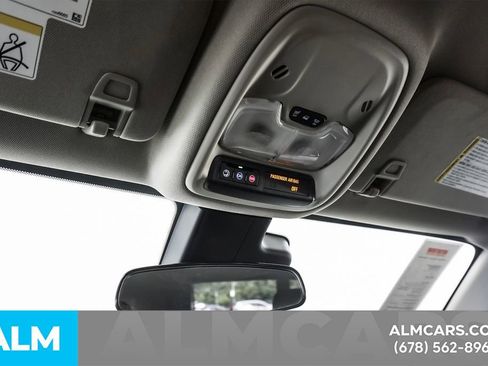Used 2025 Buick Encore GX Preferred FWD image 54