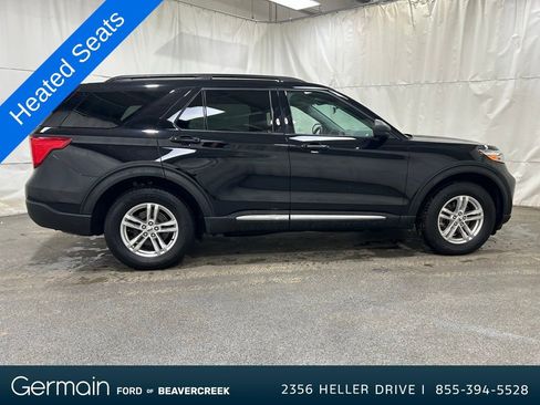 Used 2022 Ford Explorer XLT w/ Equipment Group 202A image 2