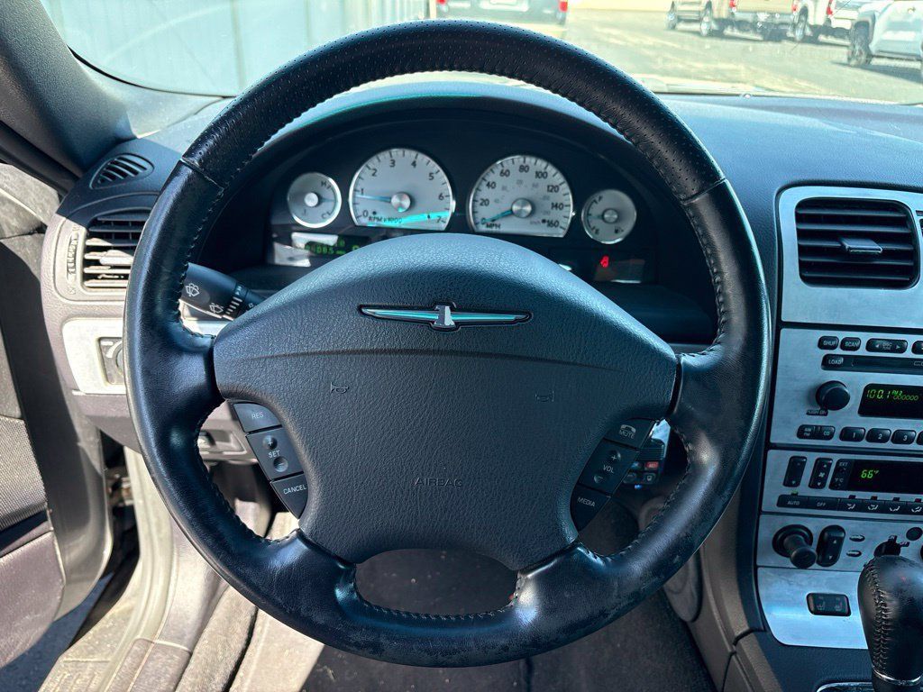 Used 2003 Ford Thunderbird RWD image 8