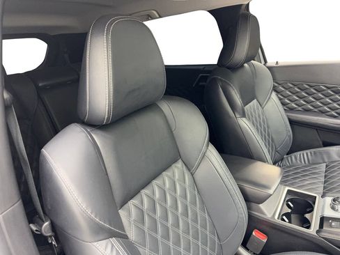 Used 2022 Mitsubishi Outlander SEL FWD image 49