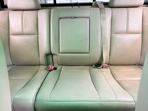 Used 2009 GMC Sierra 2500 SLT w/ SLT Convenience Package AWD/4WD image 16