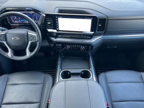 Used 2024 Chevrolet Silverado 2500 LTZ w/ LTZ Plus Package AWD/4WD image 10