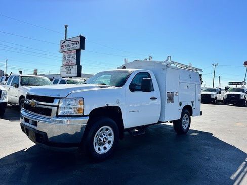 Used 2012 Chevrolet Silverado 3500 W/T image 2