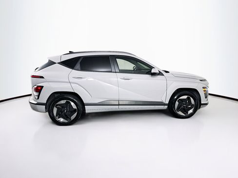 Used 2024 Hyundai Kona SEL image 10