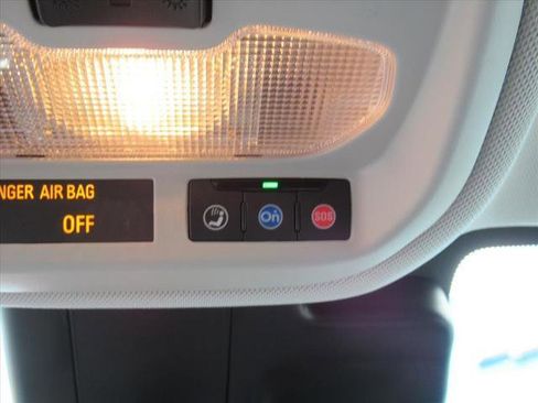 New 2026 Chevrolet Trax LT w/ Sunroof Package image 28