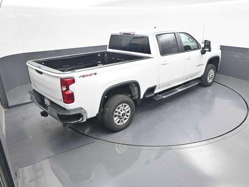Used 2025 Chevrolet Silverado 2500 LT w/ Convenience Package AWD/4WD image 33