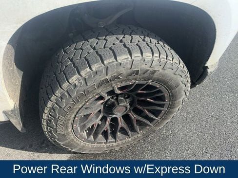 Used 2021 Chevrolet Silverado 1500 LT Trail Boss w/ Convenience Package II image 25