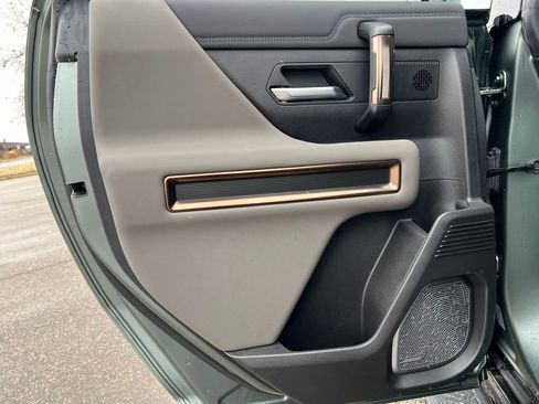 Certified 2024 GMC Hummer EV 3X image 40