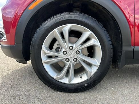 Used 2021 Buick Encore GX Preferred w/ Cold Weather Comfort Package AWD/4WD image 11