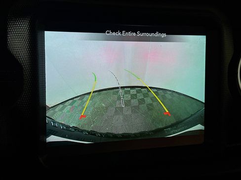 Used 2021 Jeep Wrangler Unlimited Rubicon 4xe w/ Steel Bumper Group image 14