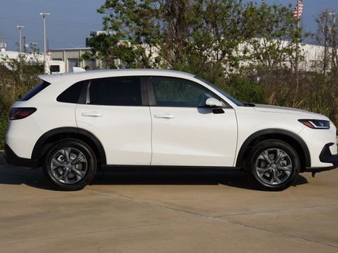 New 2026 Honda HR-V LX image 4