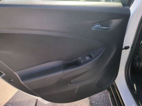 Used 2019 Chevrolet Volt LT w/ Comfort Package image 24