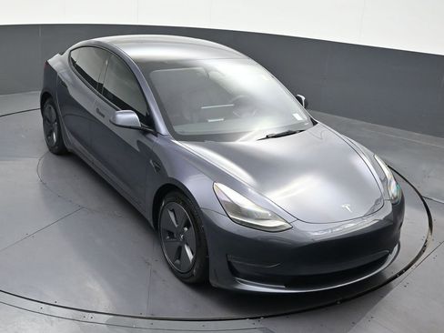Used 2023 Tesla Model 3 Long Range AWD/4WD image 26