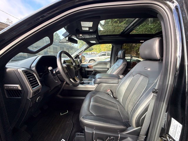 Used 2016 Ford F150 Platinum w/ Equipment Group 701A Luxury AWD/4WD image 14